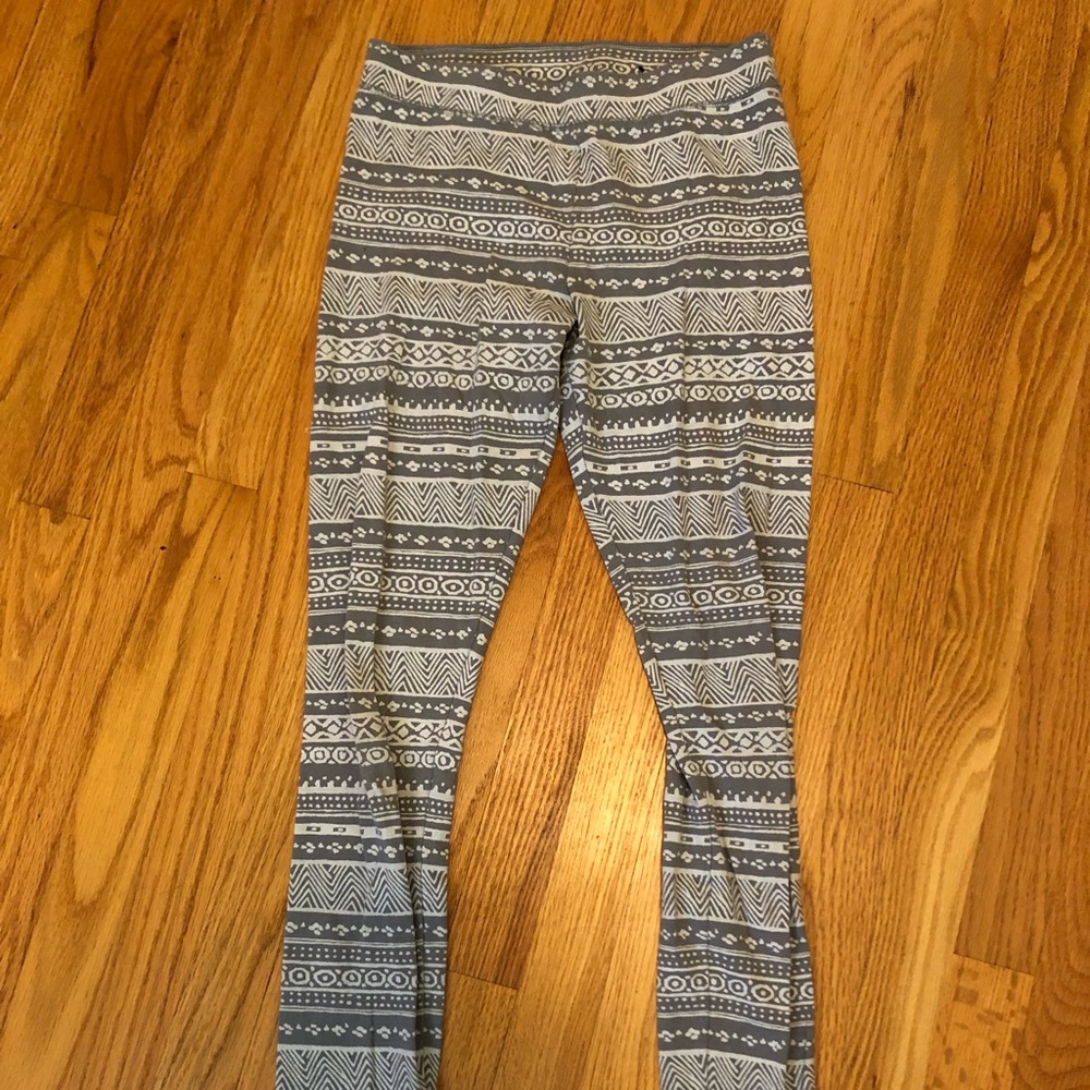 Hollister Tribal Leggings